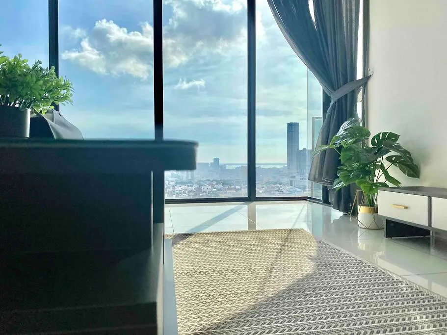 Beacon Executive Suites #Executive #Skypool #Georgetown #6Pax #2Br 2Bath #1Queen 4Single #Quality Well Maintained #Private Host George Town